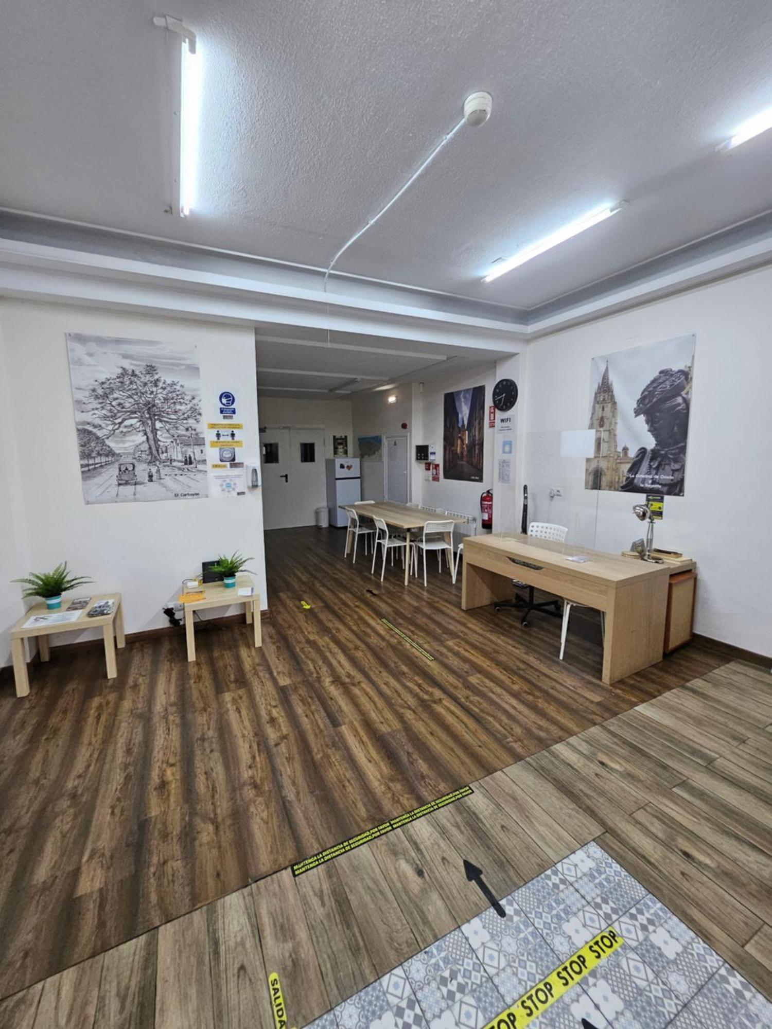 Albergue Turistico La Peregrina Oviedo Eksteriør billede